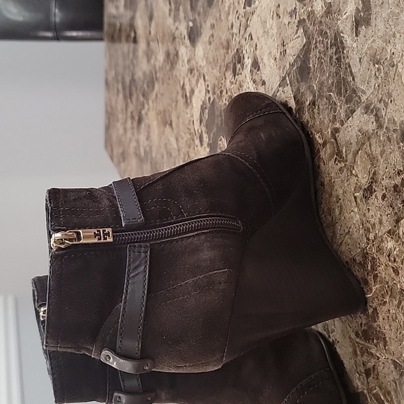 Tory Burch Women's Aaden Brown Suede Wedge Ankle Booties Size 7 M - Picture 5 of 11